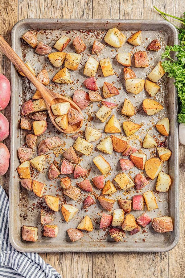 "Garlic bread" roasted potatoes