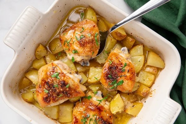 Garlic butter chicken and potatoes