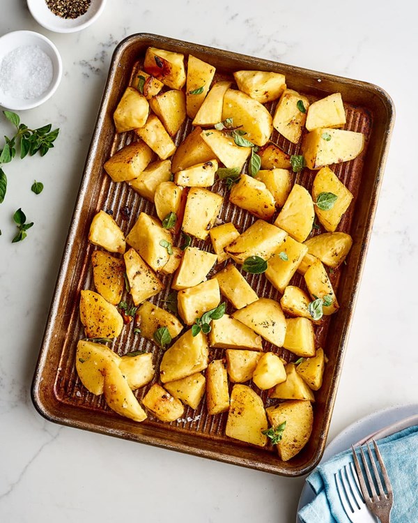 Garlic butter roasted potatoes
