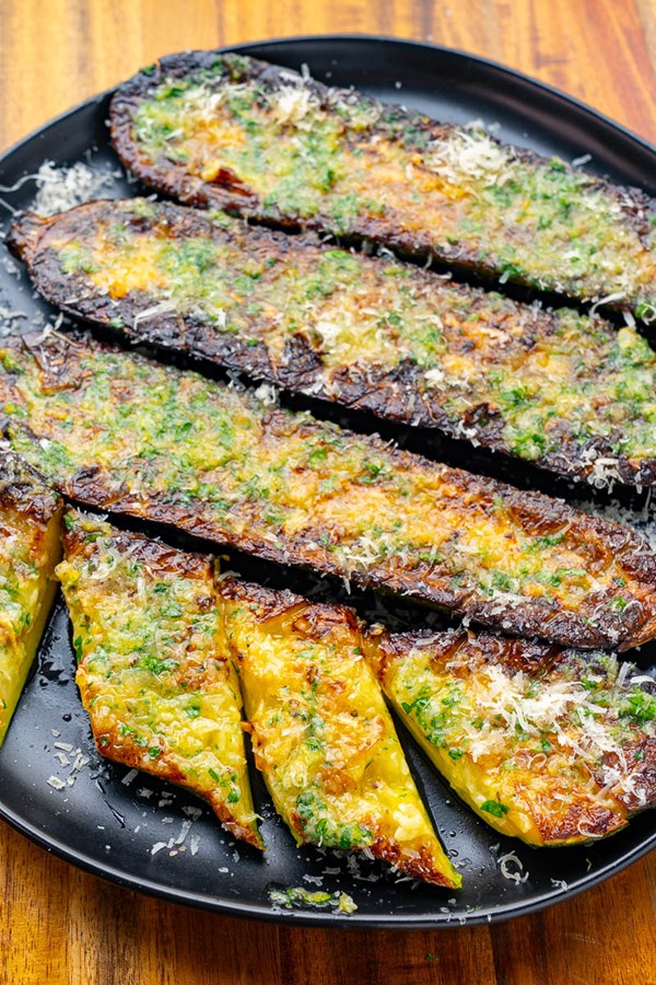 Garlic butter zucchini