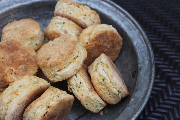 Garlic cheese biscuits