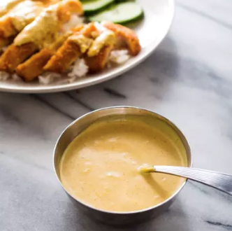 Garlic-curry sauce