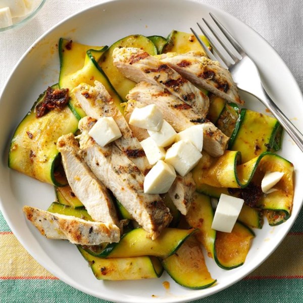 Garlic-grilled chicken with pesto zucchini ribbons