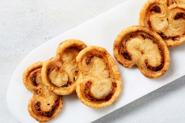 Garlic-herb palmiers