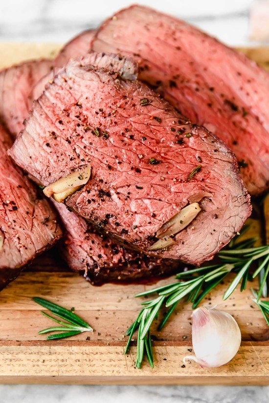 Garlic lover's roast beef