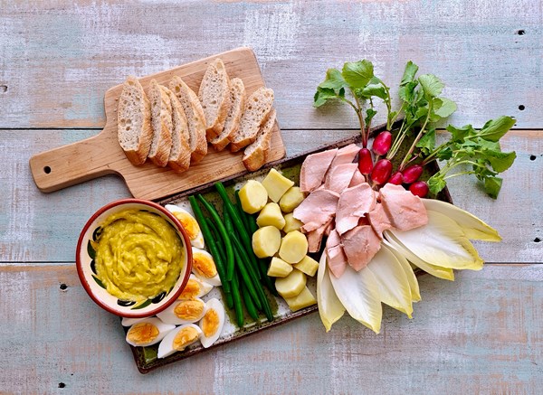Garlic mayonnaise (Aïoli)
