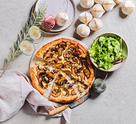 Garlic mushroom and Brie galette