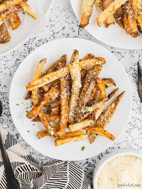 Garlic Parmesan air fryer French fries