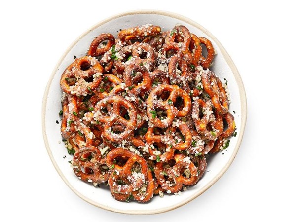 Garlic-Parmesan pretzels