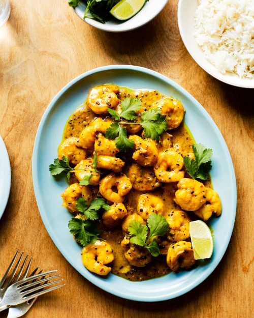 Garlic pepper butter prawns