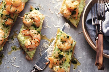 Garlic prawn pizza bread