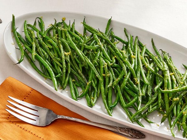 Garlic roasted haricots verts