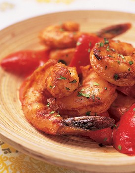 Garlic-roasted shrimp with red peppers and smoked paprika