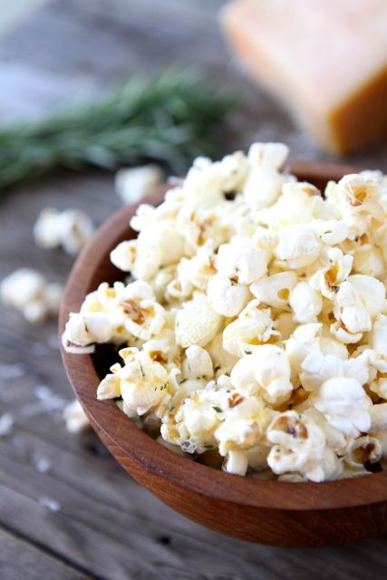 Garlic rosemary Parmesan popcorn