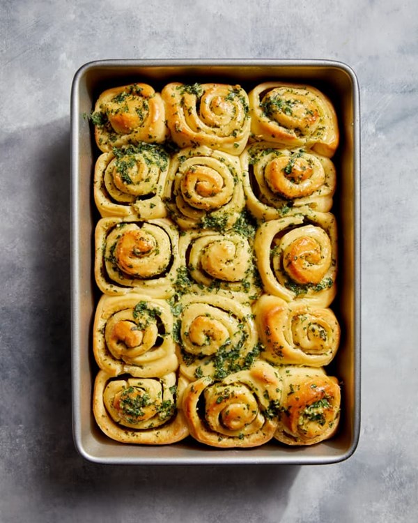 Garlic-swirl rolls