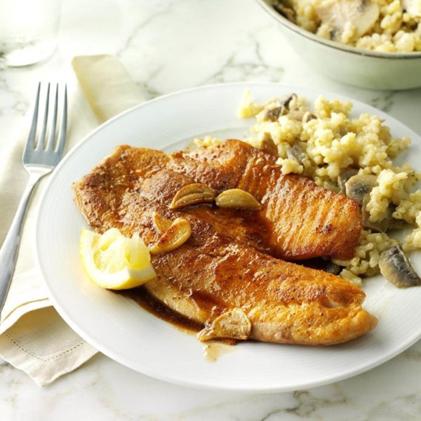Garlic tilapia with mushroom risotto 