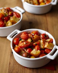 Garlicky cherry tomato and bread gratin