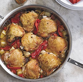Garlicky chicken thighs in red pepper sauce
