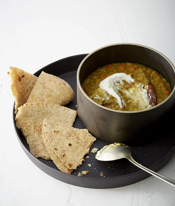 Garlicky dal with buttery flatbread 