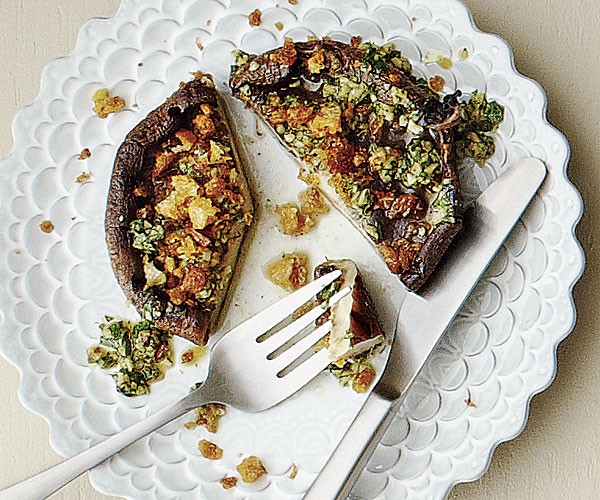 Garlicky grilled portobellos with breadcrumbs