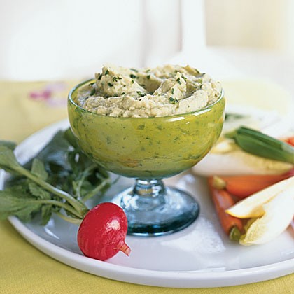 Garlicky lima bean spread