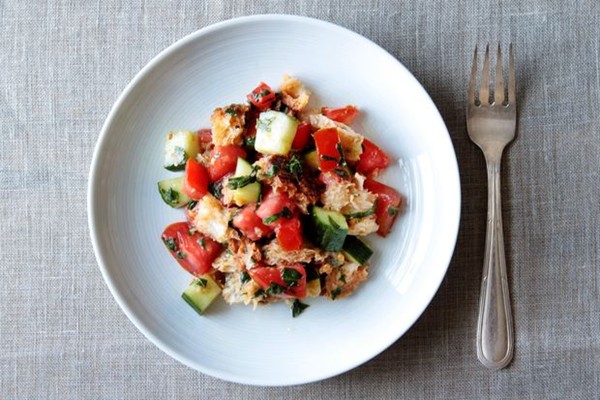 Gazpacho panzanella