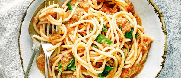 Gazpacho sauce spaghetti