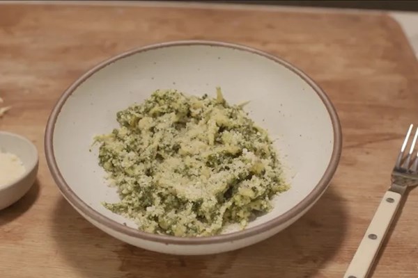 Genovese pesto by Jacob Siwak