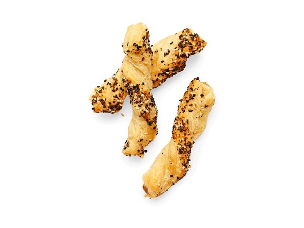 Geoffrey Zakarian’s everything bagel sticks