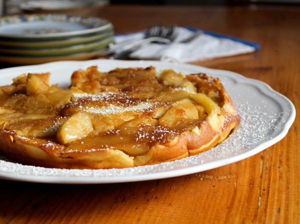 German apple pancake