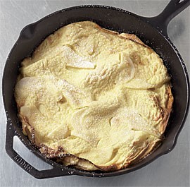 German pear pancake