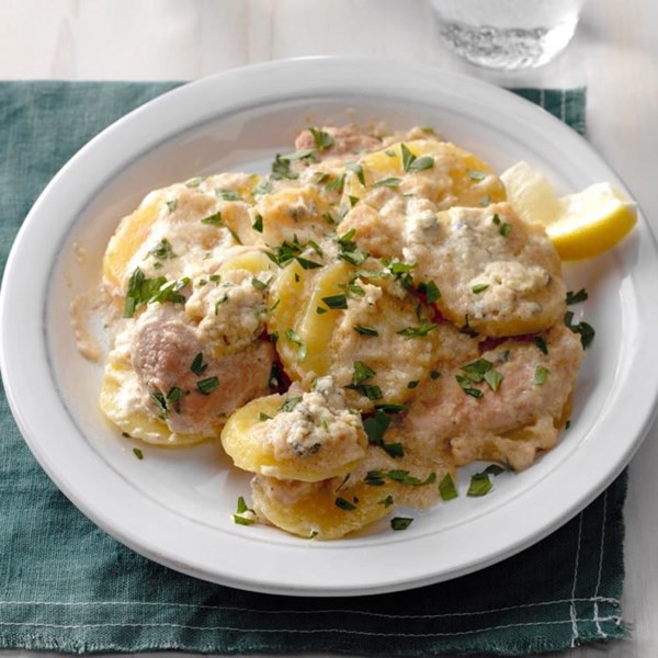 German schnitzel & potatoes with Gorgonzola cream