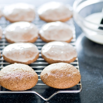 German spice-nut cookies (Lebkuchen)