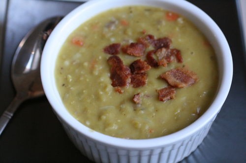German split pea soup (Erbsensuppe)