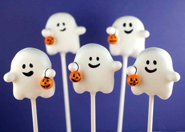 Ghost cake pops