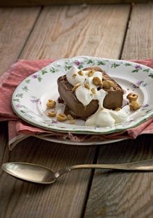 Gianduia ice cream mattone with whipped cream