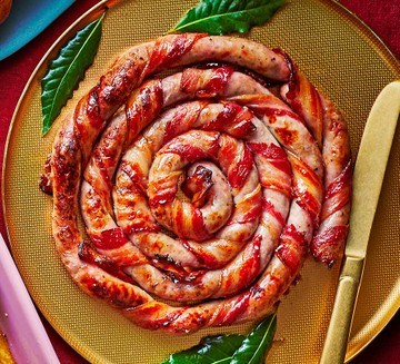 Giant pig-in-a-blanket pinwheel