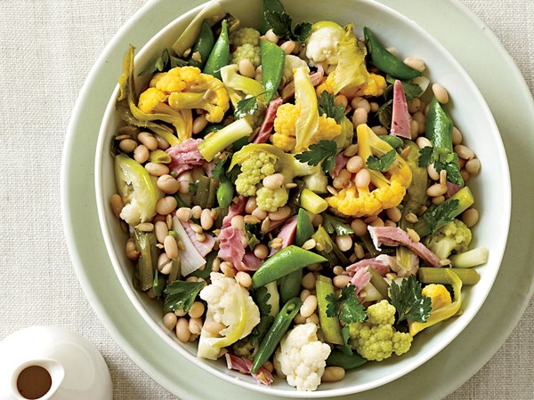 Giardiniera with ham and white beans