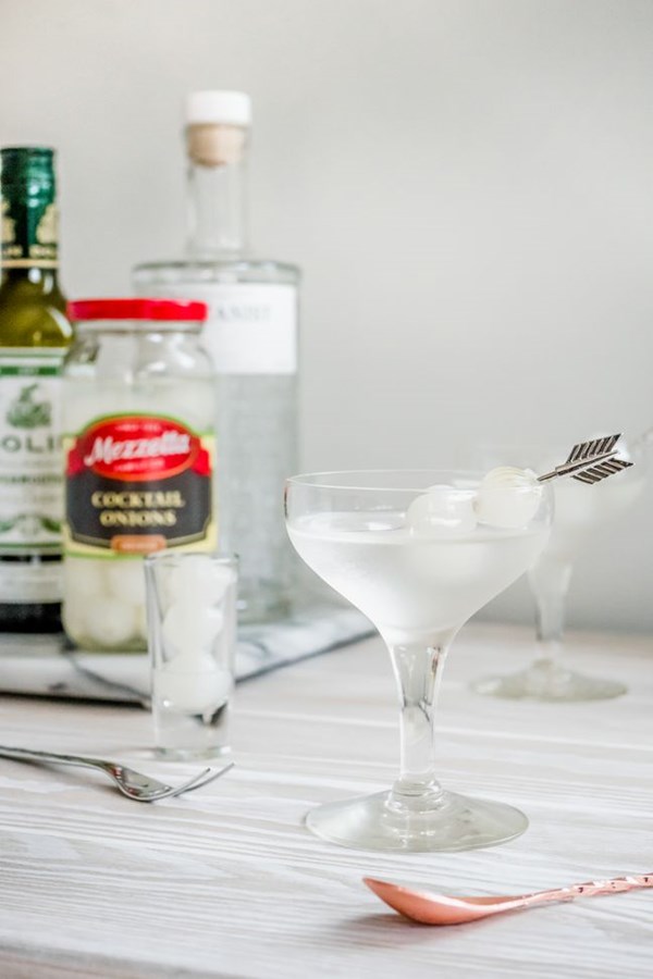 Gibson cocktail 