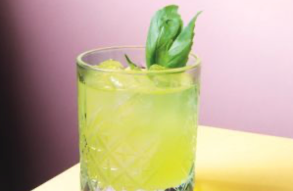Gin basil smash