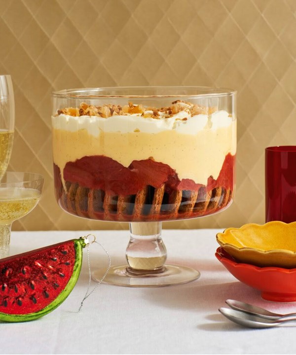 Ginger & rhubarb trifle, November 2013