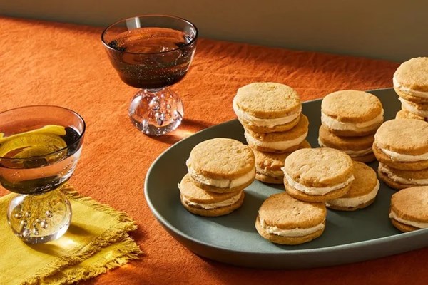 Ginger & salted butter sandwich cookies