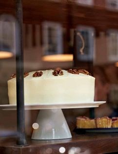 Ginger & White carrot cake