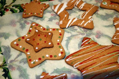 Ginger and cinnamon Christmas tree cookies