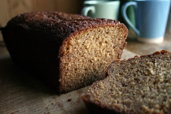 Ginger and golden syrup loaf cake