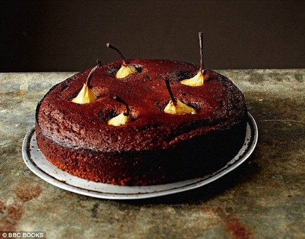 Ginger and pear pudding
