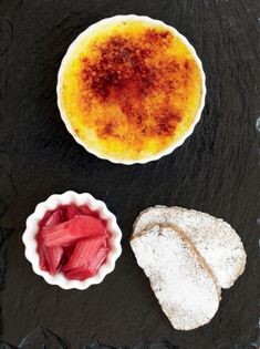Ginger-burnt cream with sugar cakes (Ginger-burnt cream with stewed rhubarb and East Yorkshire sugar cakes)