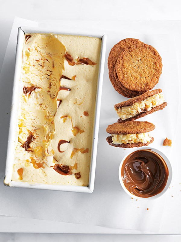 Ginger caramel ice cream sandwiches