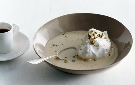 Ginger-cardamom oeufs a la neige