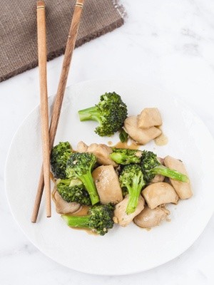 Ginger chicken and broccoli